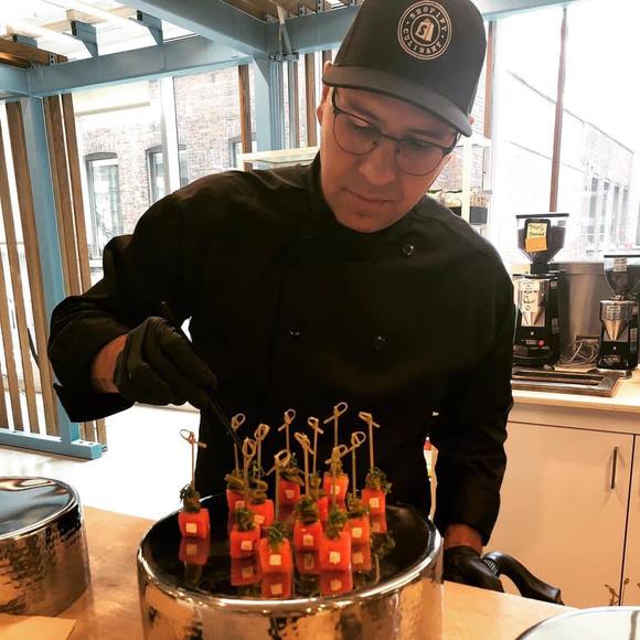 Meet your Posher, Alejandro - Picture 1 of 1